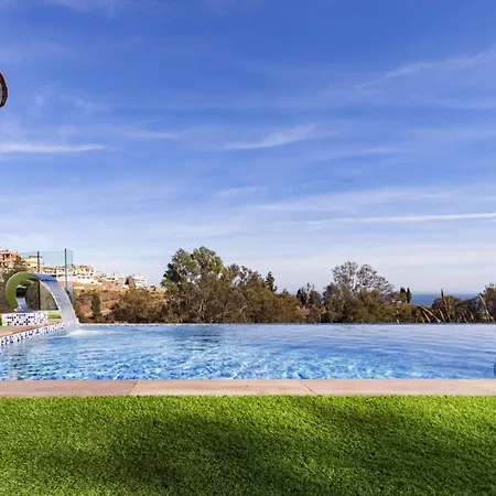 Luxury With Sea Views - Heated Pool-jacuzzi Villa *