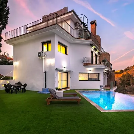 Luxury With Sea Views - Heated Pool-jacuzzi Villa Benalmadena